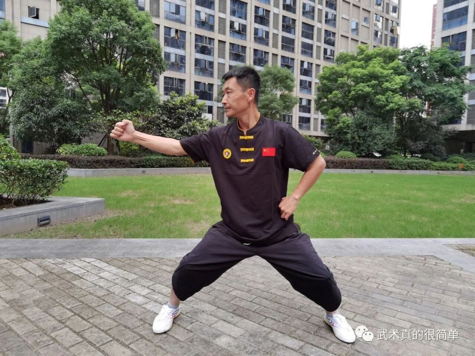 eWqQ, 一门外在的, 面对压力时